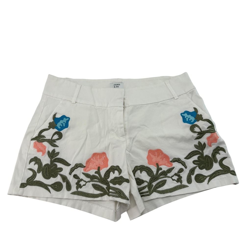 Crown & Ivy Womens White Floral Embroidered Chino Shorts Size 6 Summer Preppy